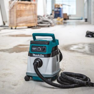 Makita Cordless Vacuum Cleaner