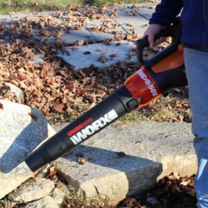 Worx Leaf Blower: Find the Right Model for Canadian Yard Cleanup