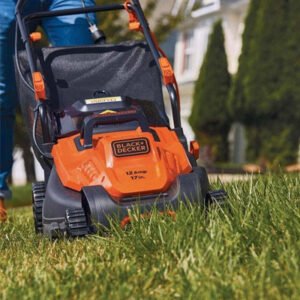 Black+Decker Lawnmowers for Canadian Lawns